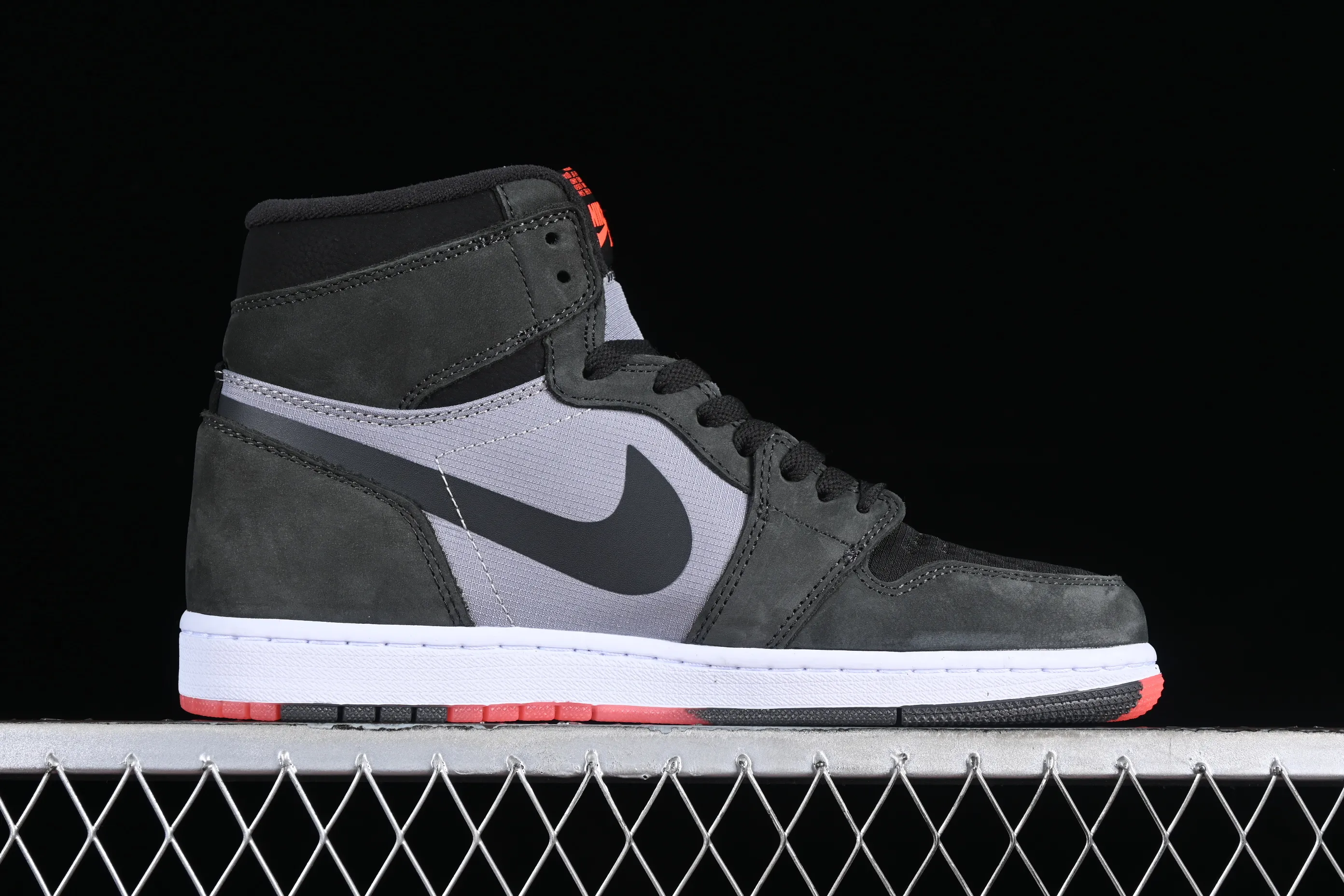 All categories Air Jordan Jordan series basketball shoes Air Jordan 1 High Air Jordan 1 Element "Gore-Tex" AJ1 Joe 1 black gray high-top basketball shoes DB2889-002